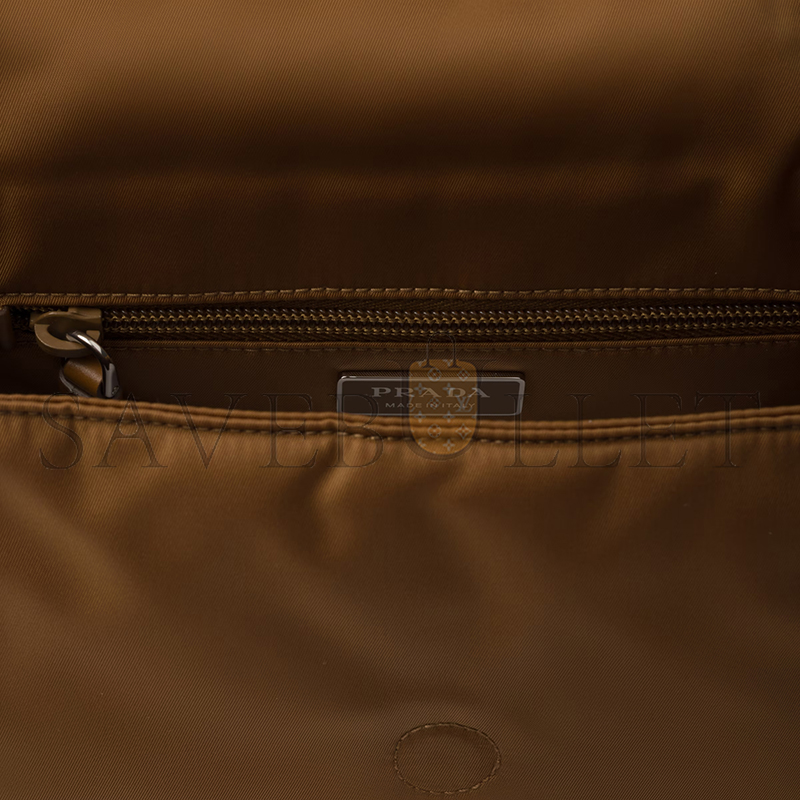 Pra*a traveller small padded re-nylon shoulder bag 1bd313 (23*16*11cm)